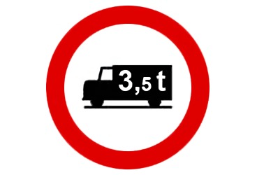 señal R-107 Entrada prohibida a vehículos destinados al transporte de mercancías con mayor masa autorizada que la indicada