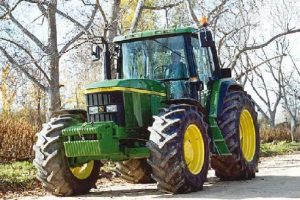 Con el permiso de conducir de la clase B, ¿puede conducir este tractor agrícola?